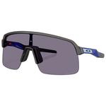 Oakley Lunettes de soleil Sutro Lite Fathom Collection Matte Grey Smoke Prizm Grey Présentation