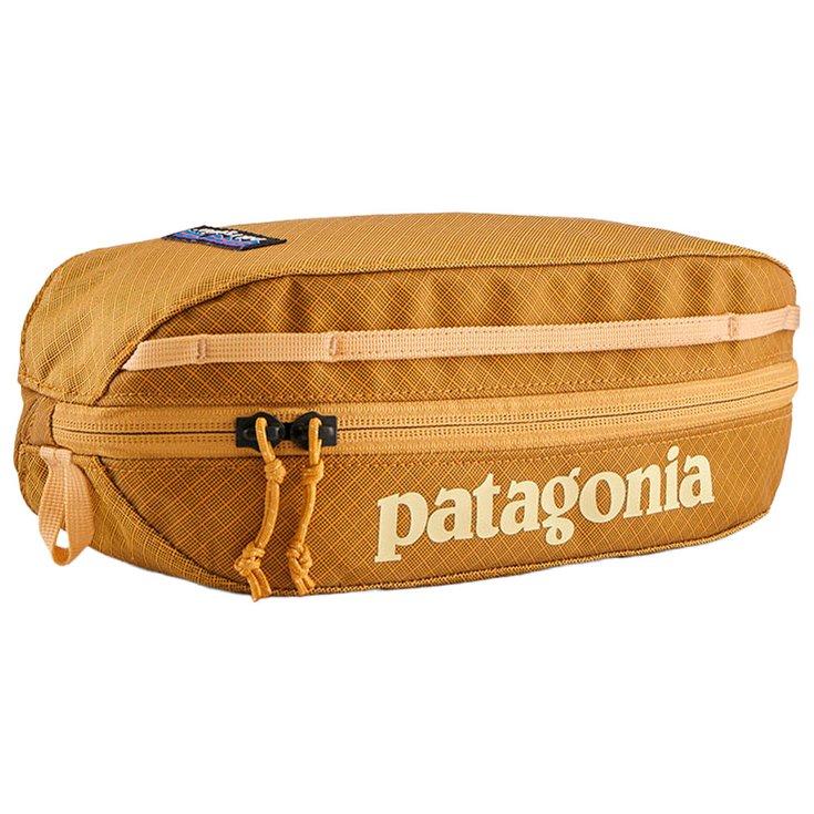 Patagonia Trousse de toilette Black Hole Cube 3L Pufferfish Gold Beeswax Tan Présentation