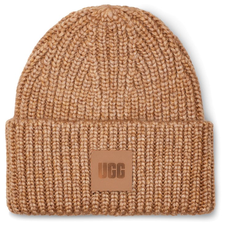 UGG Bonnet Chunky Rib Camel Présentation