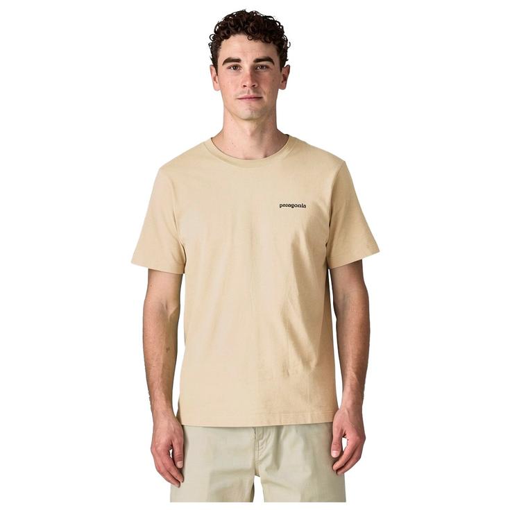 Patagonia Tee-shirt P-6 Logo Undyed Natural Présentation