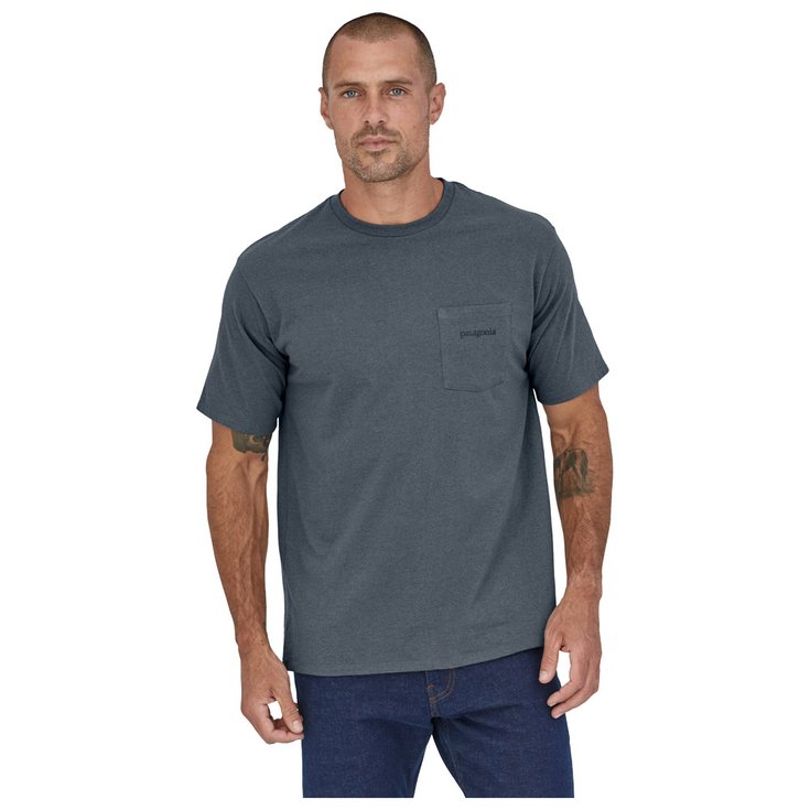 Patagonia Tee-shirt Line Logo Ridge Pocket Responsibili-Tee Plume Grey Présentation