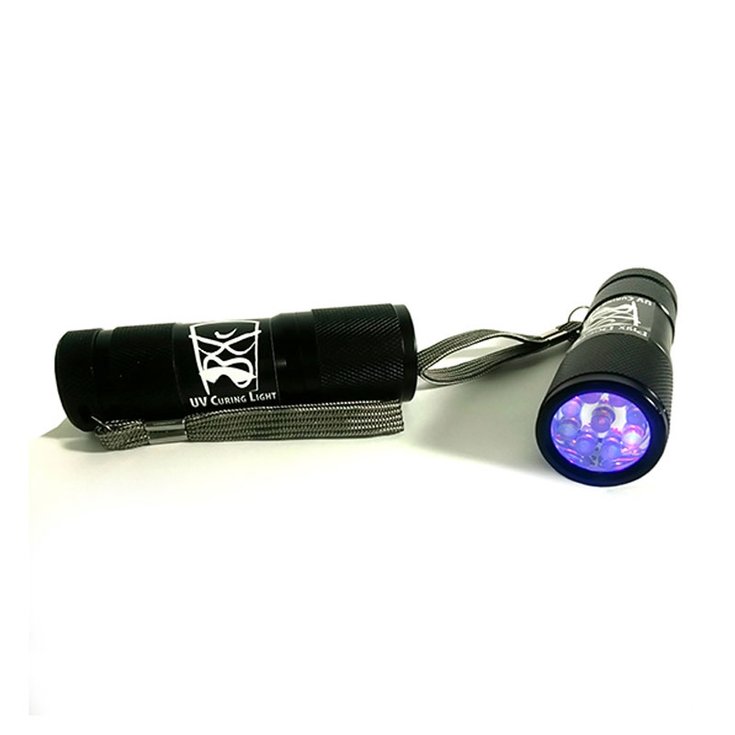 Phix Doctor Lampe UV de poche Présentation
